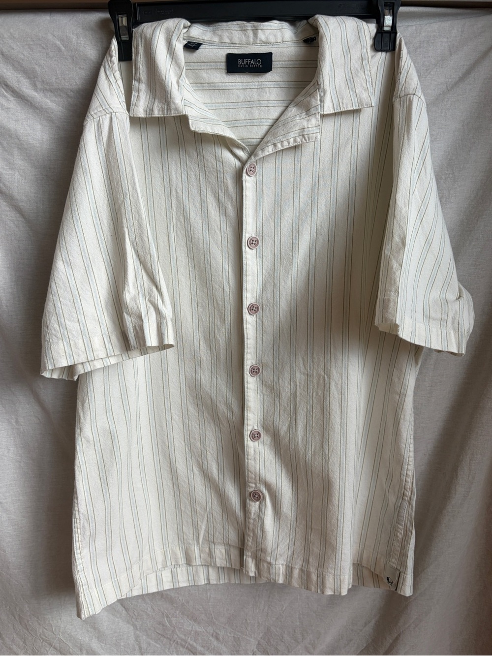 Buffalo David Bitton Cream Button-Down Short-Sleeve Shirt with Subtle Stripes